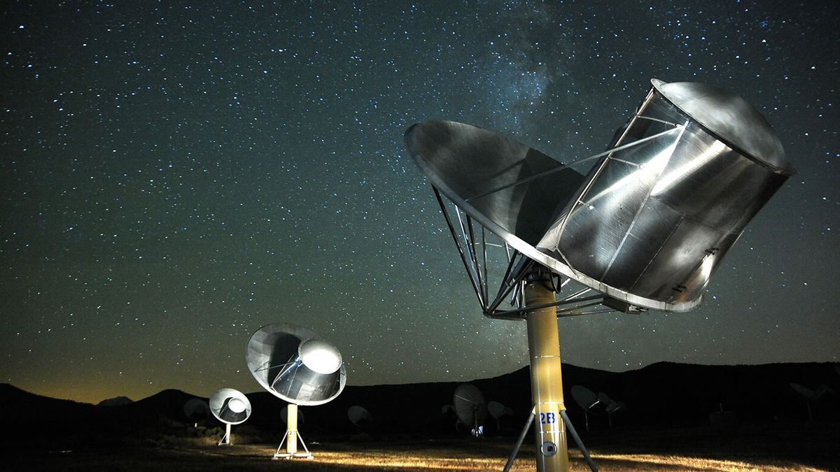 SETI Institute gets $200 million to seek out evidence of alien life
