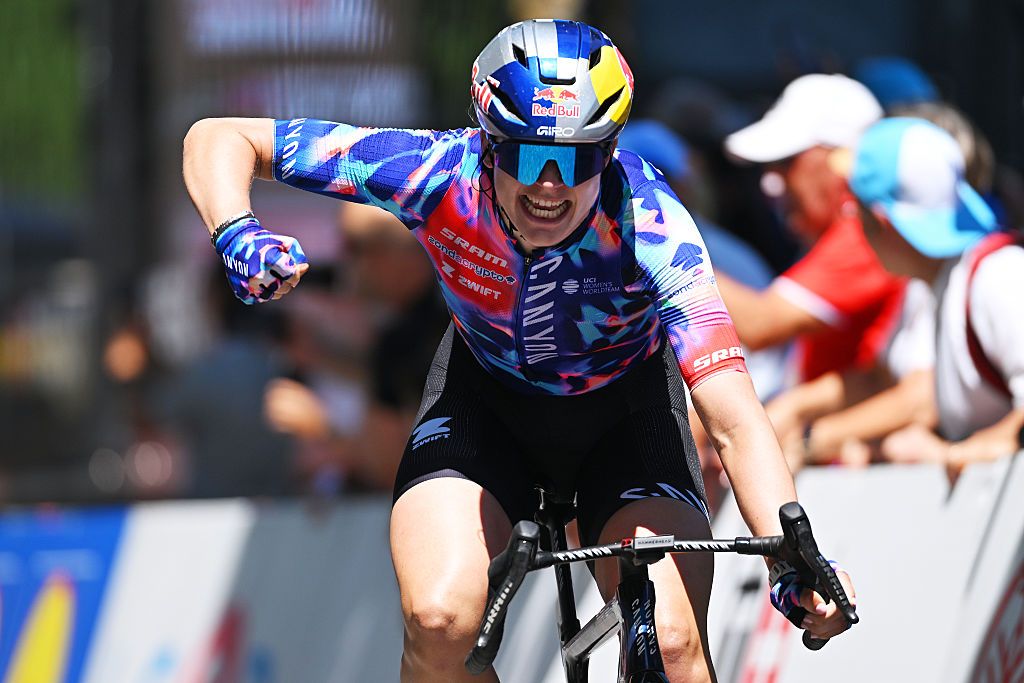 2026 Tour de Suisse Women stage 3: Zoe B&auml;ckstedt wins