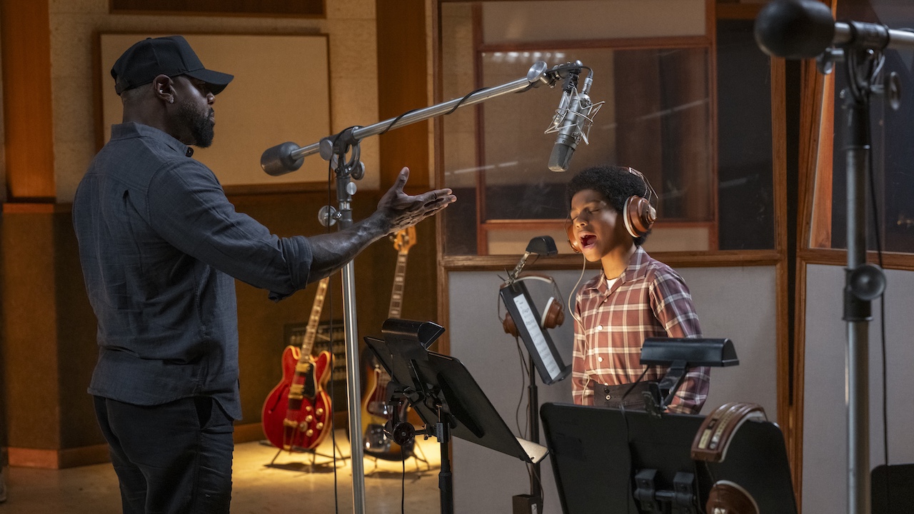 Director Antoine Fuqua and Juliano Krue Valdi as young Michael Jackson on the set of Michael