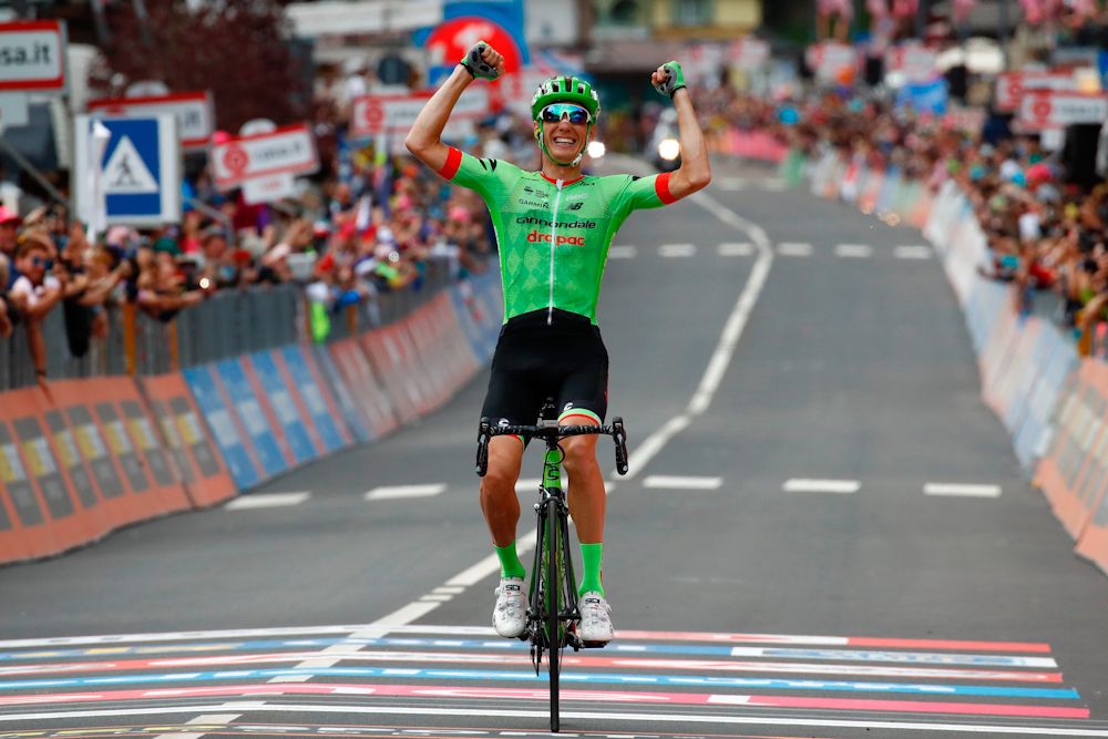 Pierre Rolland wins stage 17 at the Giro d'Italia