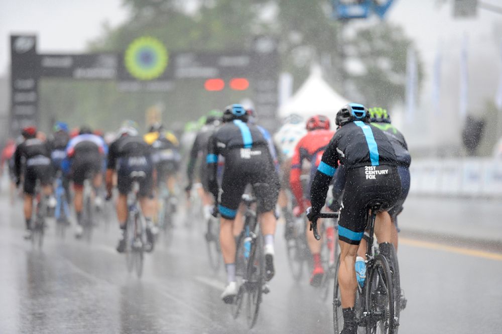 Team Sky racing through the rain at the Grand Prix Cycliste de Montreal