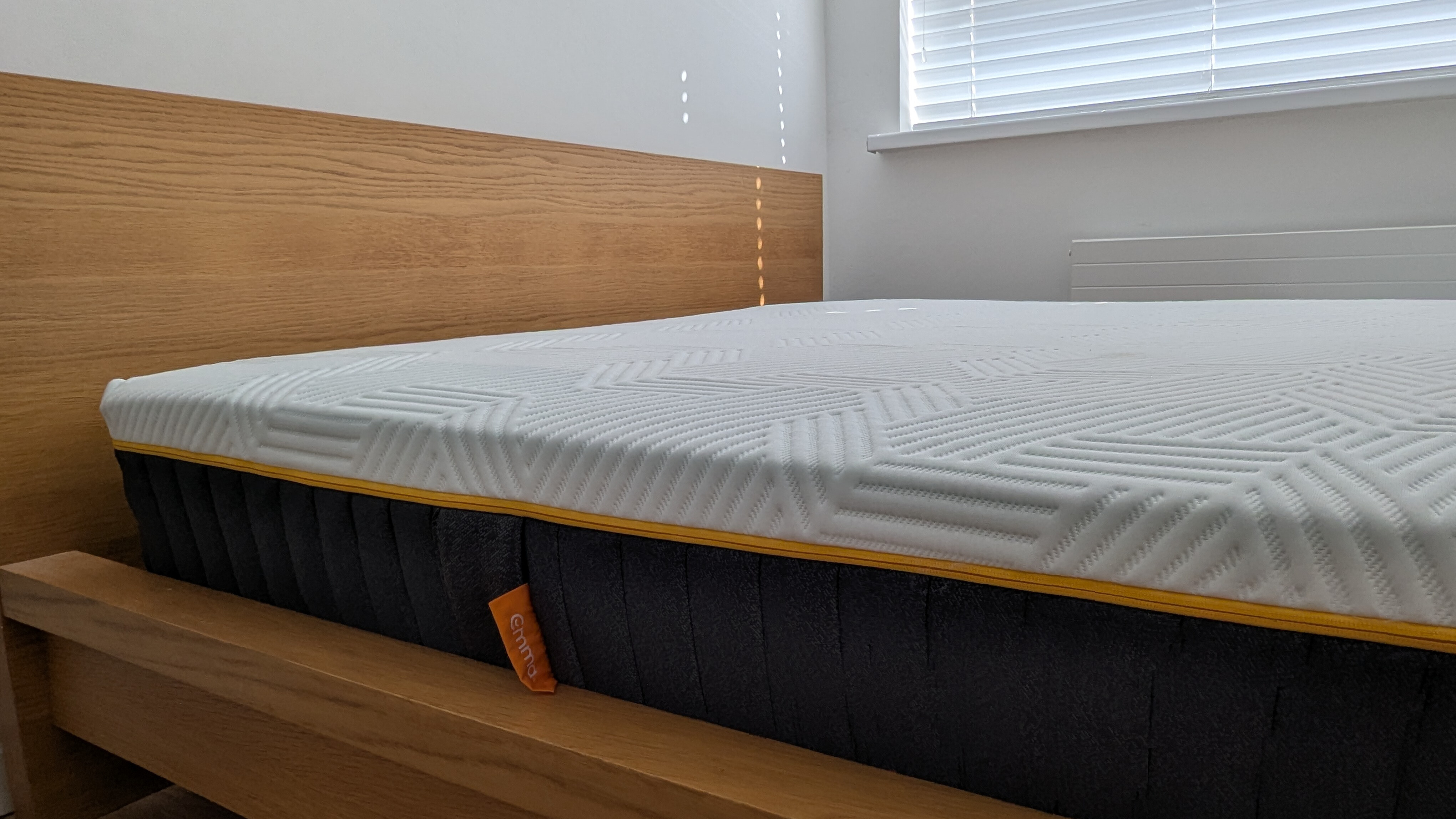 A close up of the Emma Hybrid Airgrid mattress