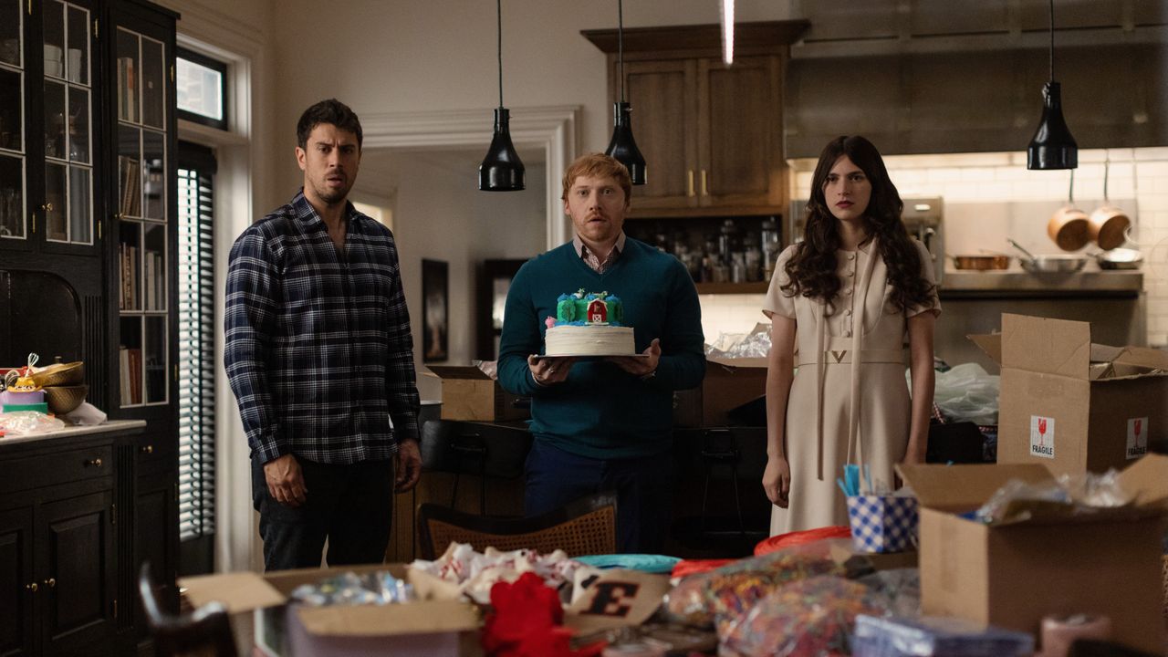 Toby Kebbell, Rupert Grint and Nell Tiger Free in Servant season 4