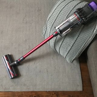 Dyson cordless vacuum cleaner
