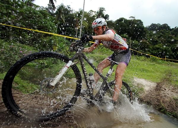 Eva Lechner (Colnago Sudtirol) on her way to a stage win