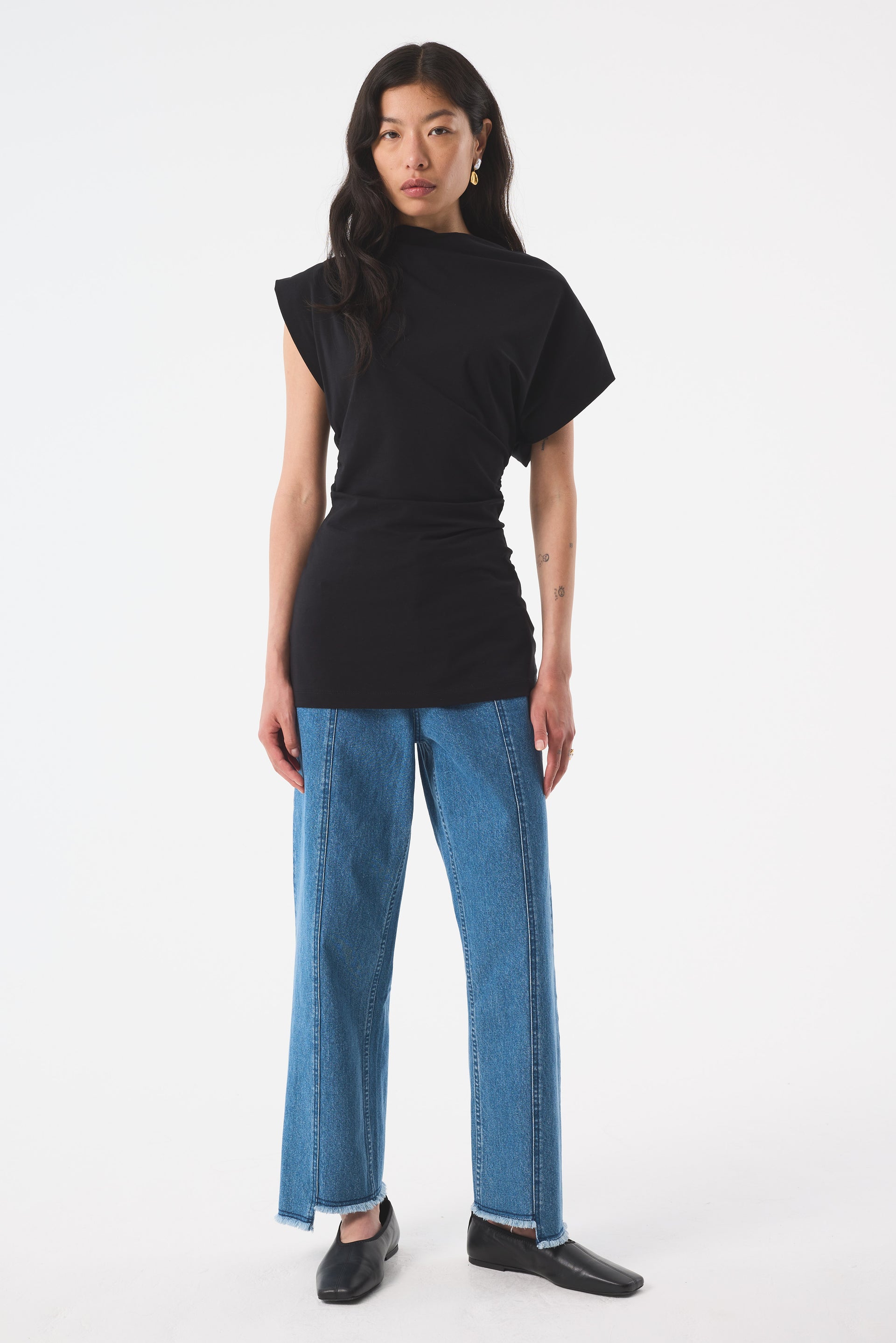 Isla Black Top - Black / S