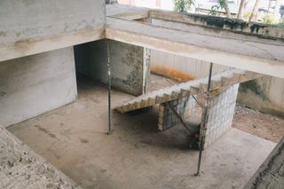 limbo museum internal courtyard in raw concrete