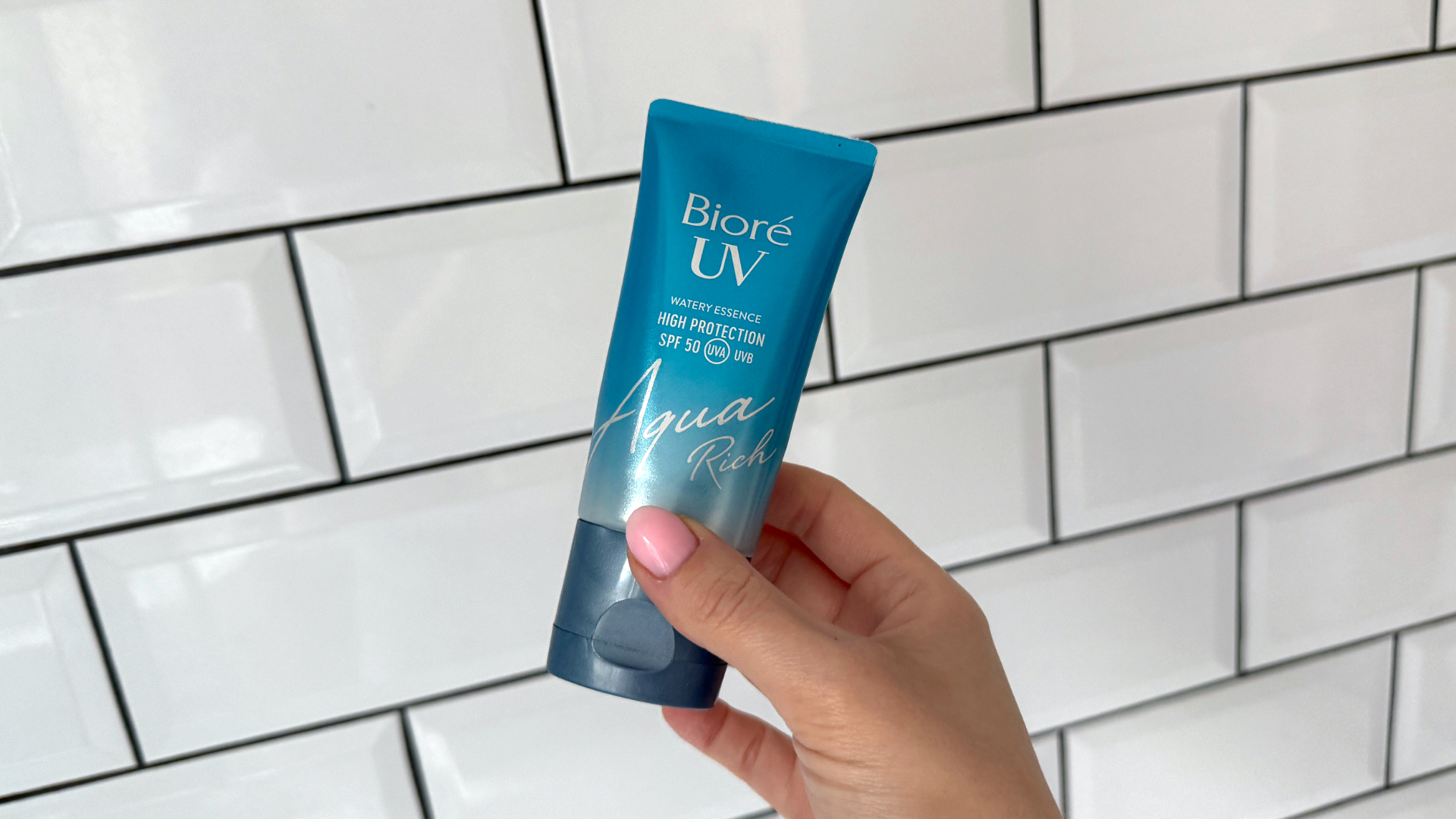 Bioré UV Aqua Rich Watery Essence SPF 50