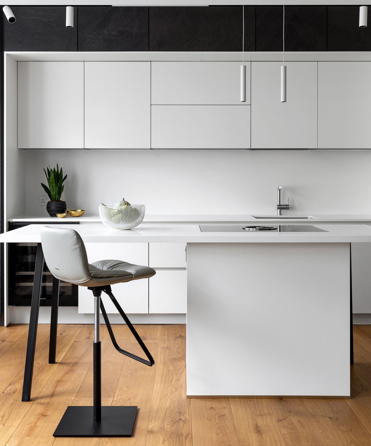 South Kensington apartment after renovation