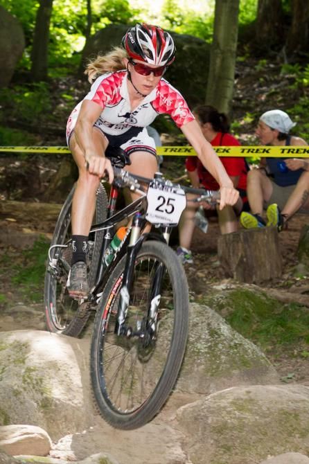 Jamie Busch through the Fire Lane rock drop