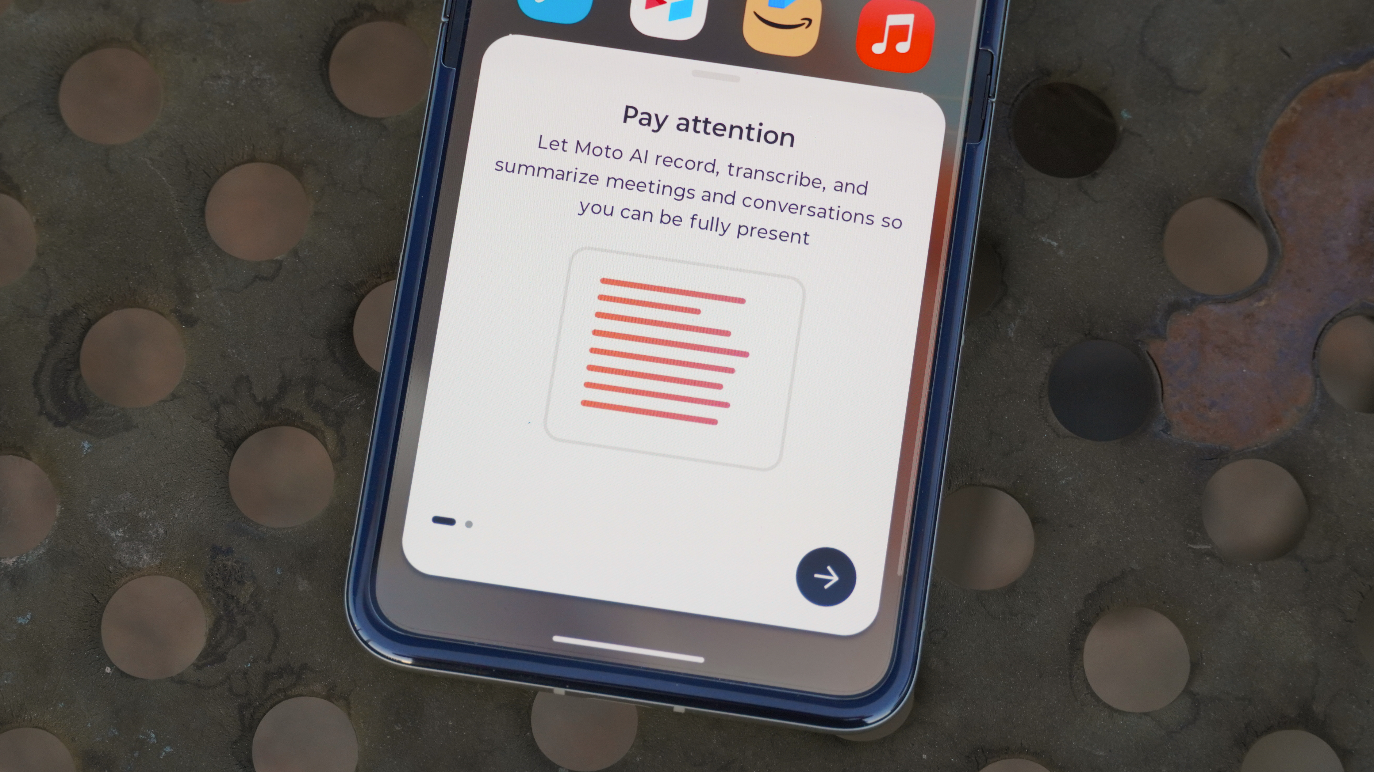 Moto AI features on the Motorola Razr 2025.