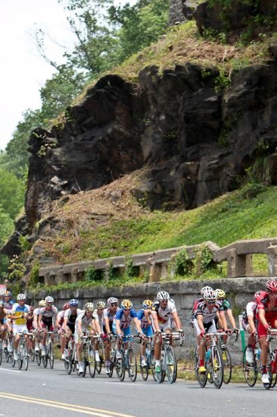 Riders head back along Kelly Drive towards down town.