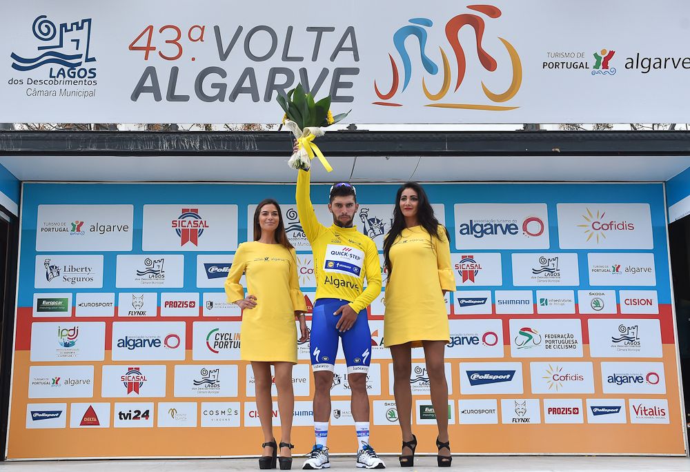 Fernando Gaviria in yellow at Volta ao Algarve