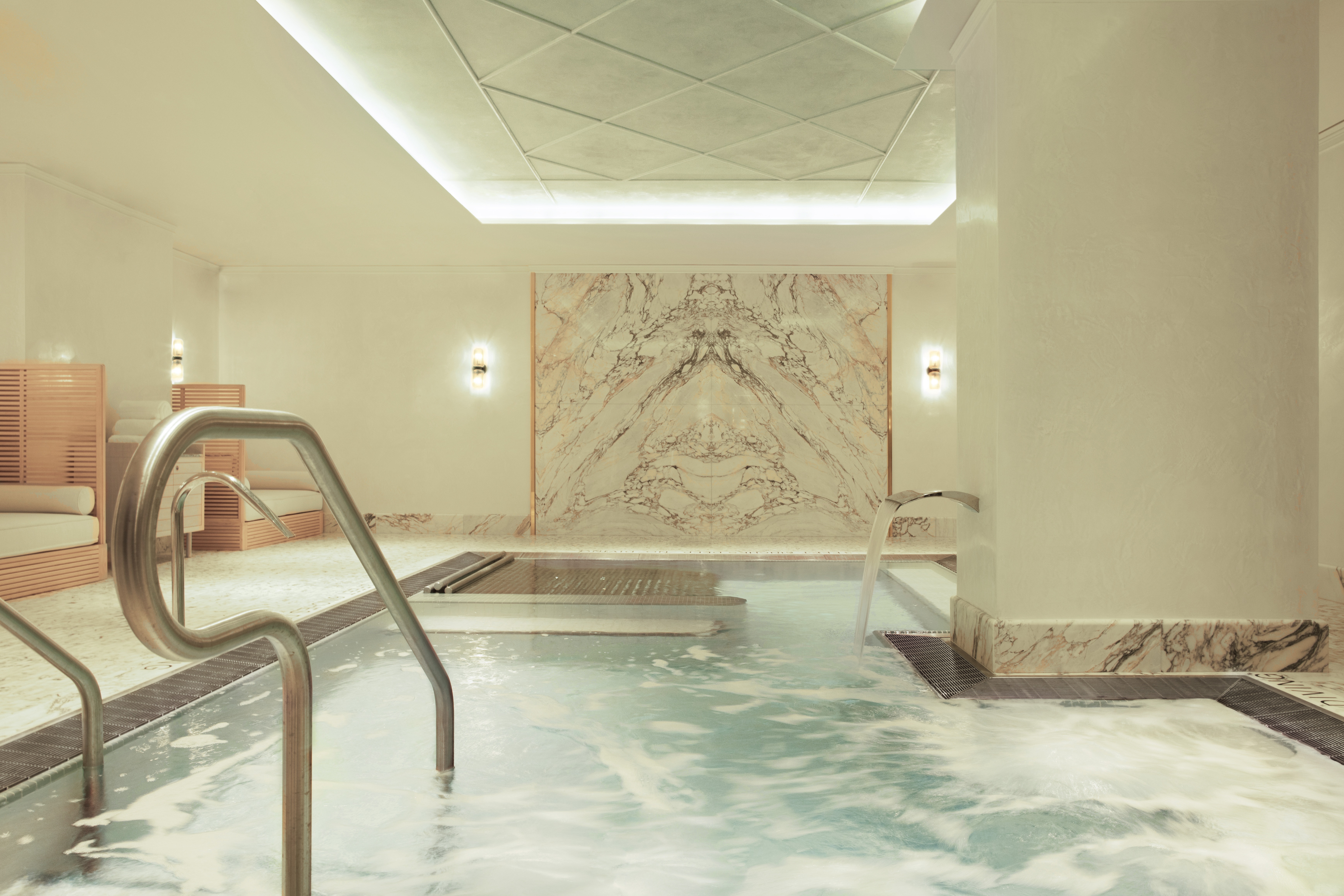 Fouquet's New York swimming pool in the spa