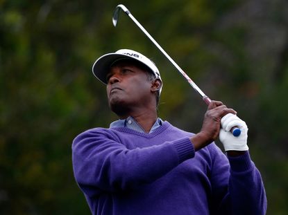 Vijay Singh is among the leaders after day 1 at Riviera
