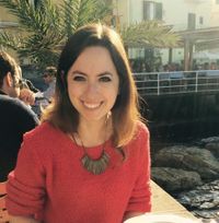 Rosie Benson's avatar