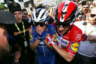 Elia Viviani (Deceuninck-QuickStep) wins stage 4 at the Tour de France