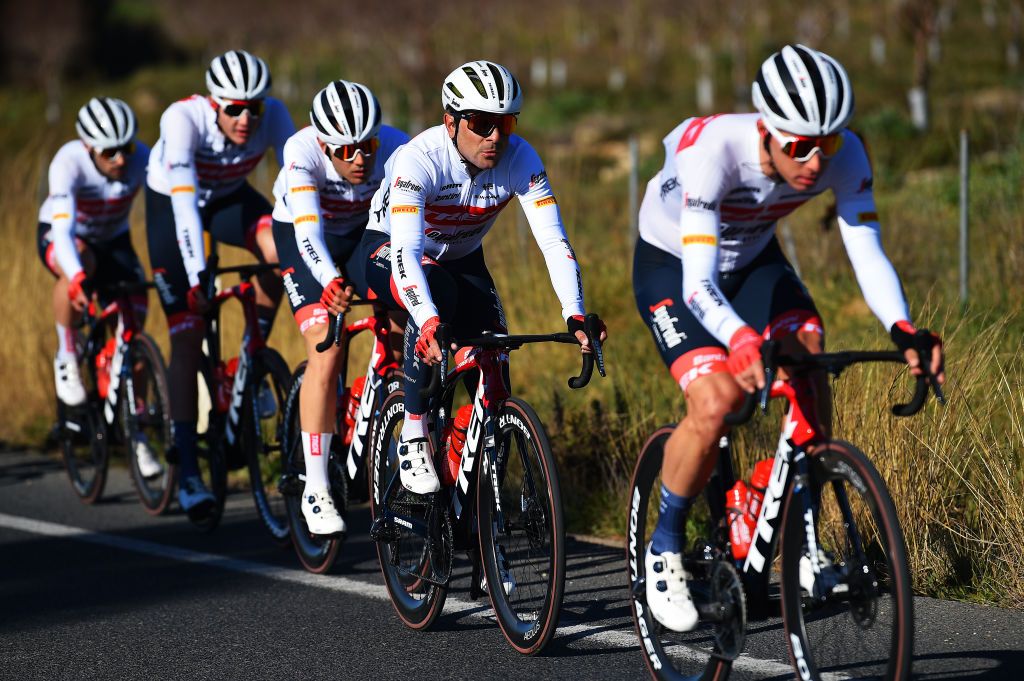 PALMA SPAIN JANUARY 30 LR Matteo Moschetti of Italy and Jacopo Mosca of Italy and Team Trek Segafredo compete during the 1st Challenge Ciclista Mallorca 2022 Trofeo Playa De PalmaPalma a 1691km race from Playa de Palma to Palma ChallengeMallorca on January 30 2022 in Palma Spain Photo by Dario BelingheriGetty Images