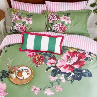 Bloomcore - Next bedding in Joules Hydrangea Floral