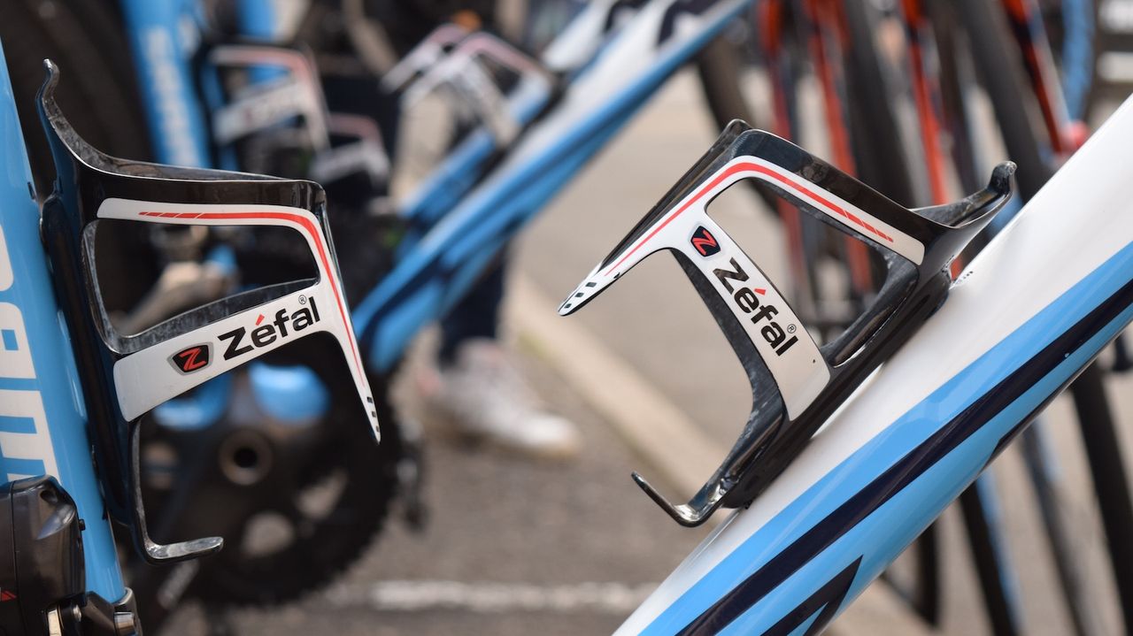 Zefal Pulse carbon bottle cages were on display