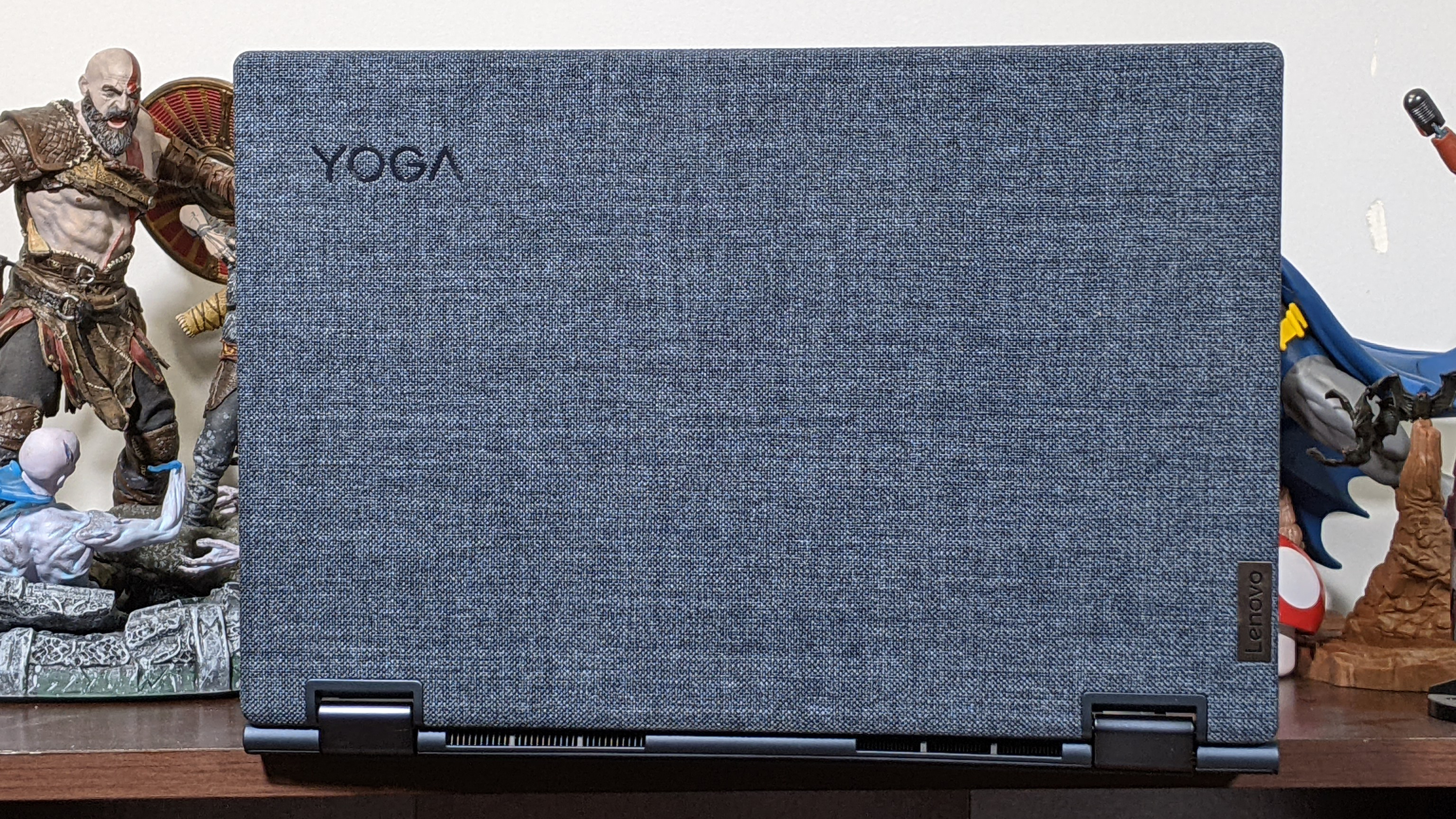 Lenovo Yoga 6 (13) review - stain-resistant fabric cover and Ryzen