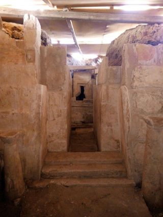 Archaeologists discovered the tomb of a royal official named Hetpet on the Giza Plateau. The tomb dates back more than 4,300 years.