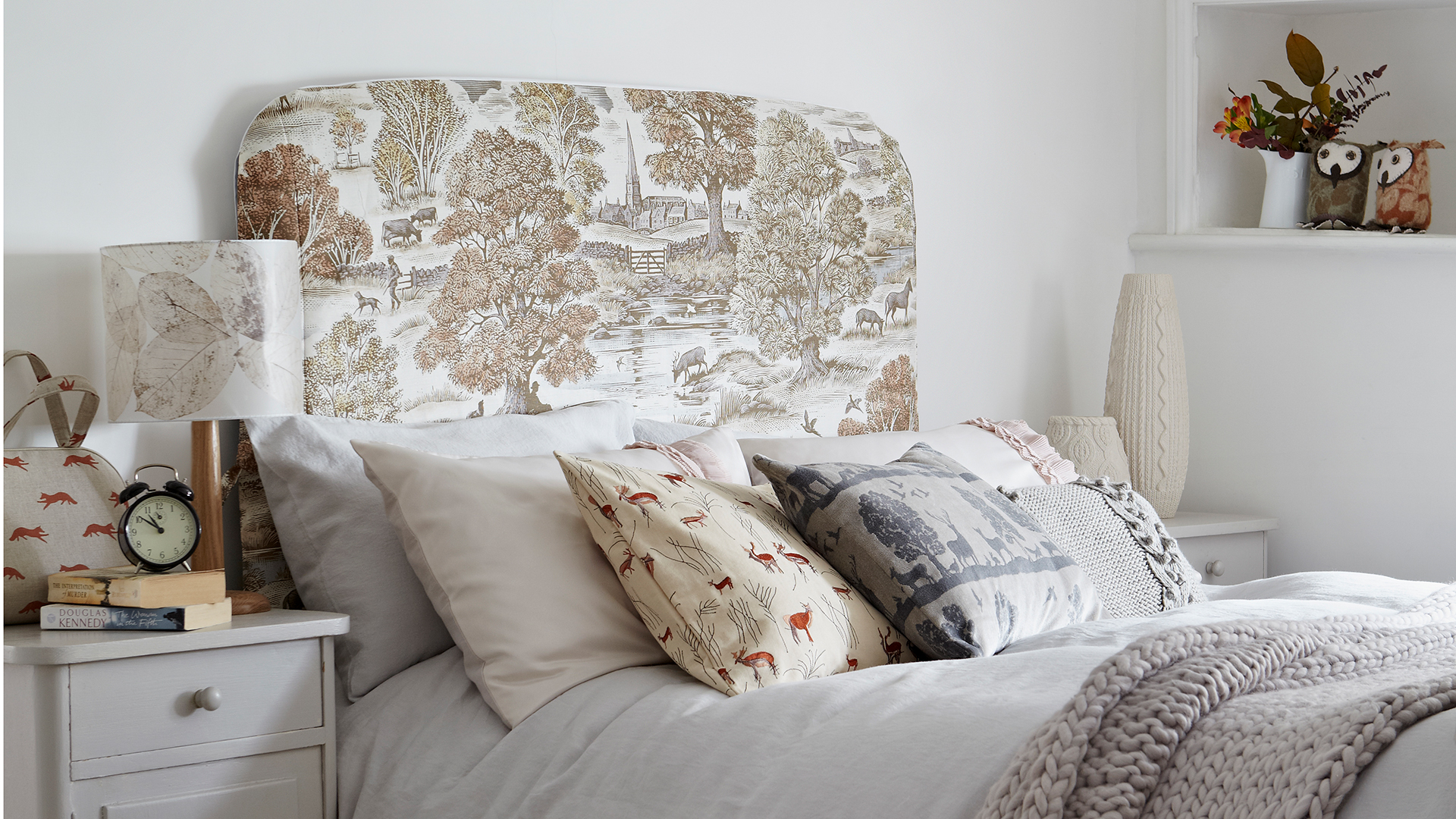 White bedroom with autumn accessories