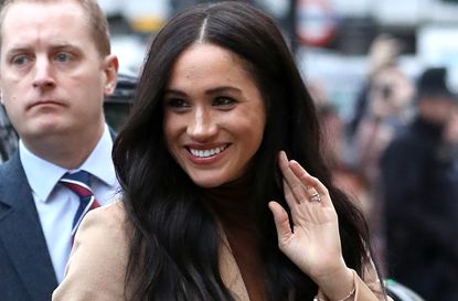 meghan markle shocks fans speaks spanish los angeles appearance