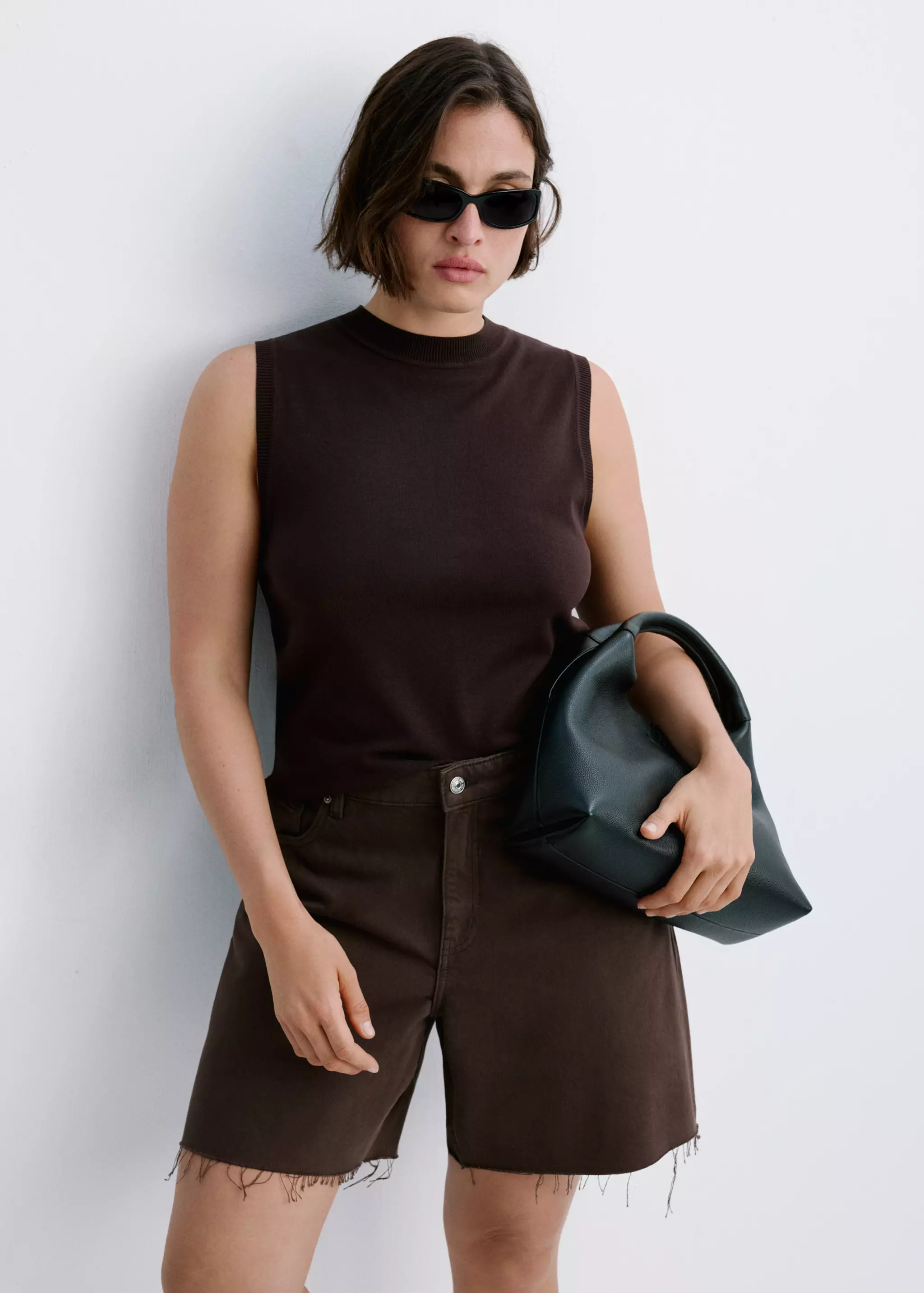 Straight-Cut Bermuda Shorts With Frayed Hem - Women | Mango United Kingdom