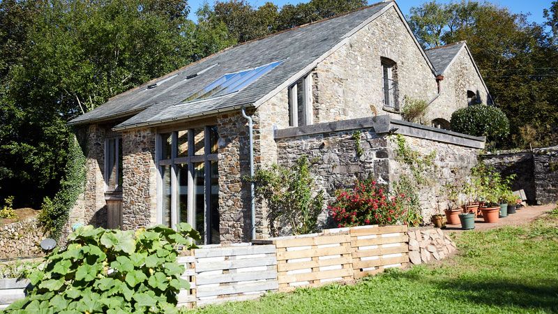 Grand Designs sees Kevin McCloud return to an eco home which took over ...