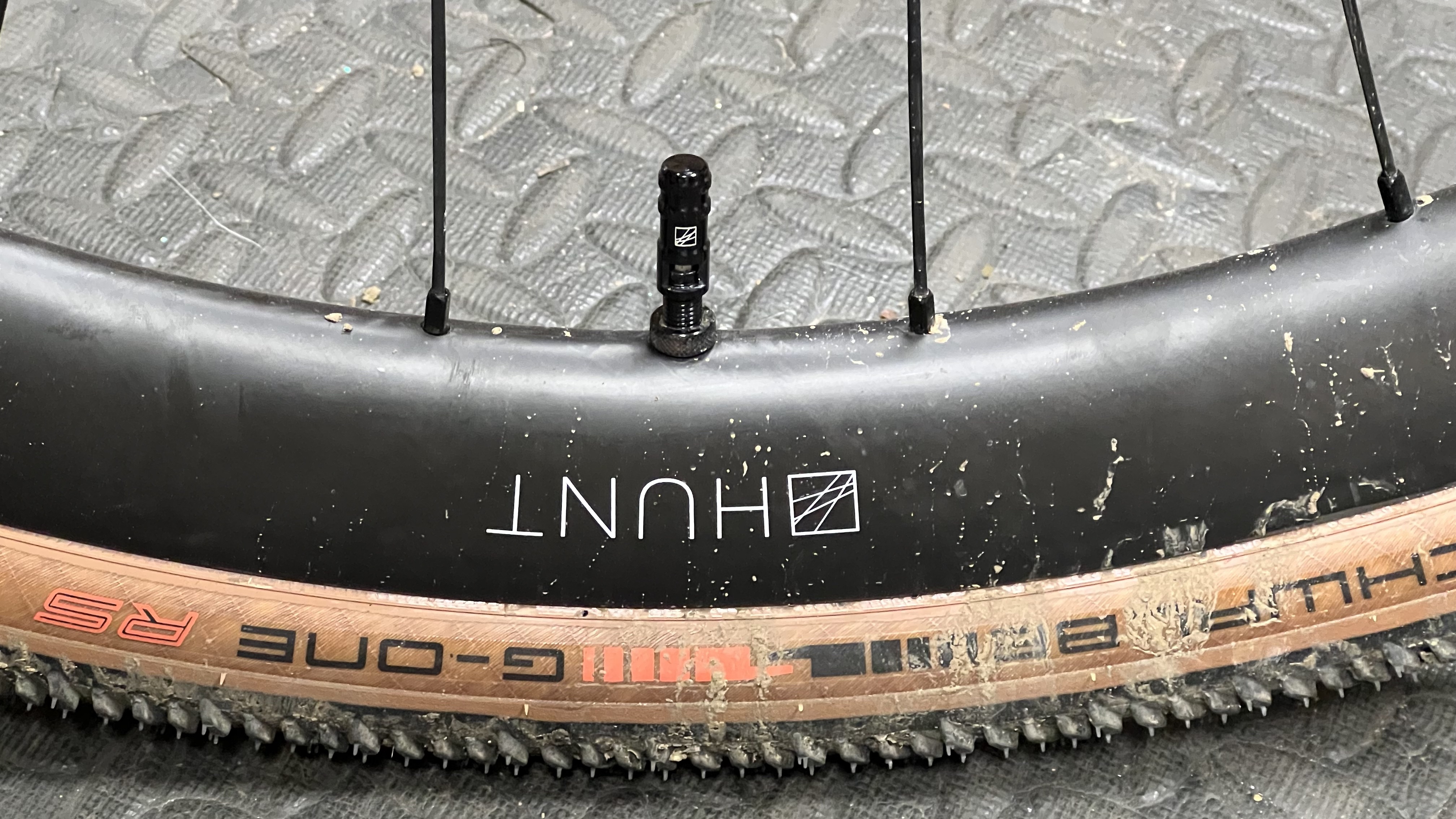 hunt carbon gravel wheels review