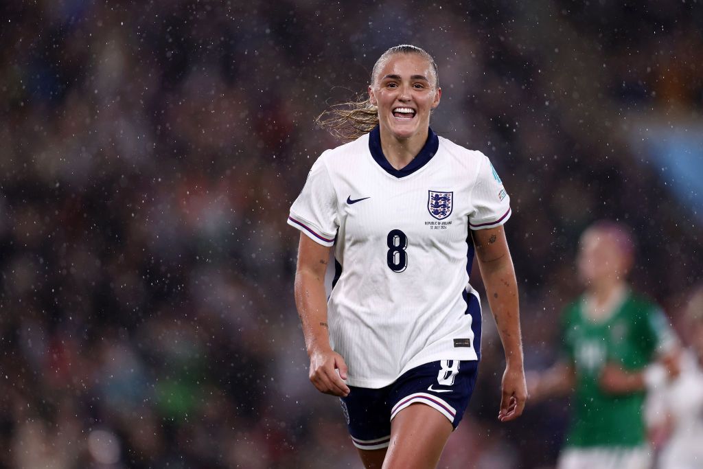 Georgia Stanway of England celebrates after scoring her sides second goal from the penalty spot during the UEFA Women&#039;s EURO 2025 qualifying match between England and Republic of Ireland at Carrow Road on July 12, 2024 in Norwich, England.