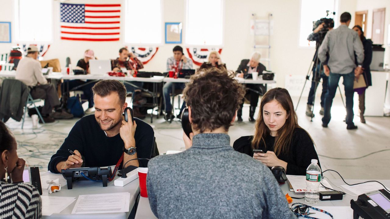 Volunteers on the campaign trial