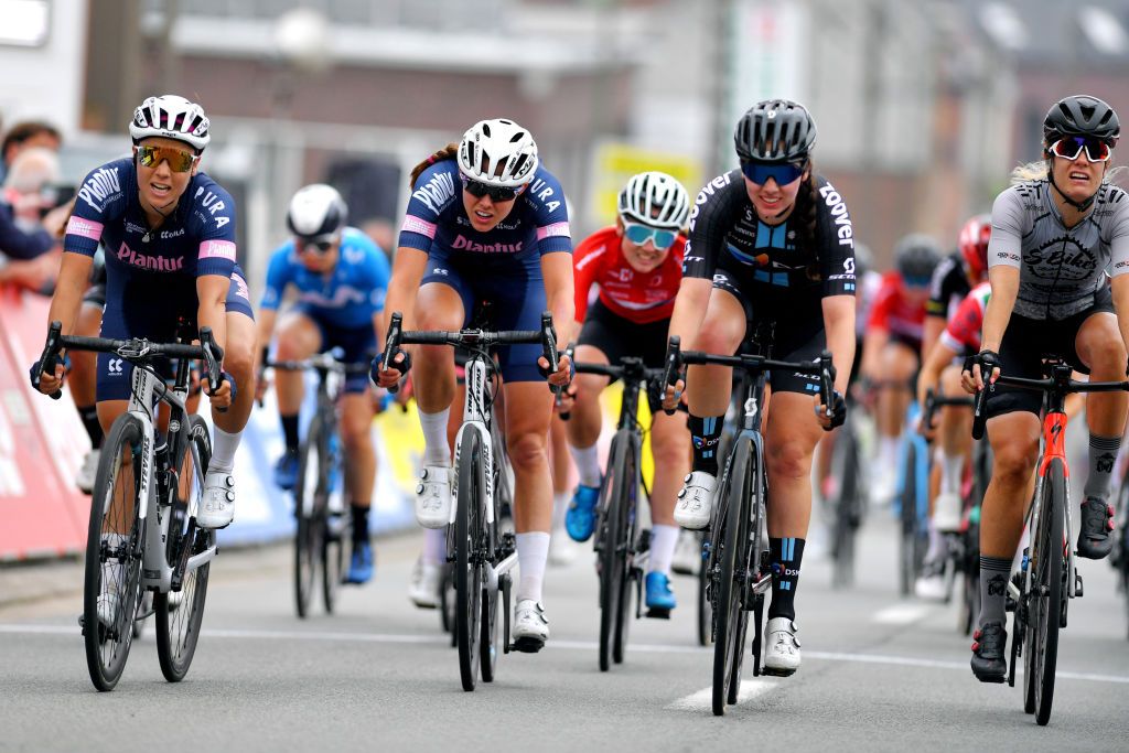 GALMAARDEN BELGIUM JUNE 24 Sanne Cant of Belgium Julie De Wilde of Belgium and Team PlanturPura Pfeiffer Georgi of The United Kingdom and Team DSM Laura Vainionp of Filand and Team SBikes Doltcini sprint at arrival during the 9th Lotto Belgium Tour 2021 Stage 2 a 1375km stage from Galmaarden to Galmaarden LottoBelgTour LottoBelgiumTour on June 24 2021 in Galmaarden Belgium Photo by Luc ClaessenGetty Images