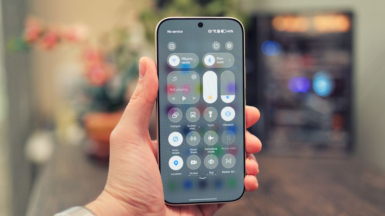 Honor 600 Pro phone
