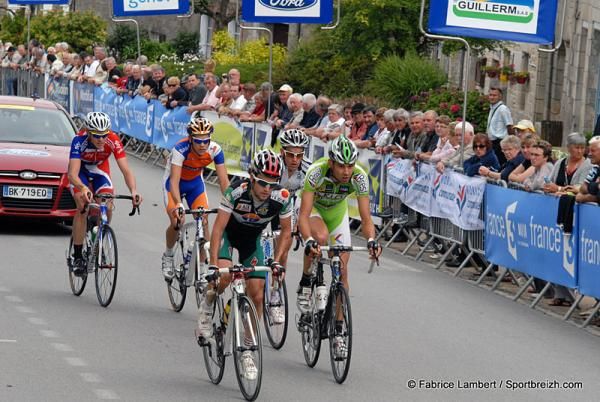 The early break during the final stage.
