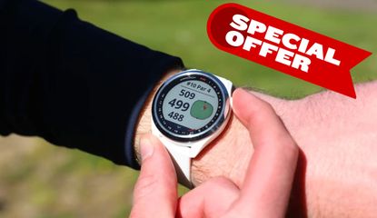 The Garmin Approach S42 Watch on a golfers wrist