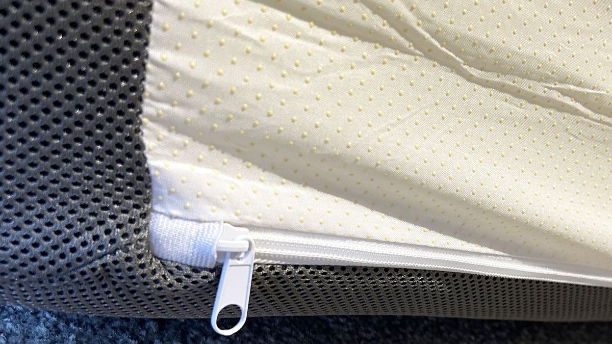 Valmori Hybrid II mattress details