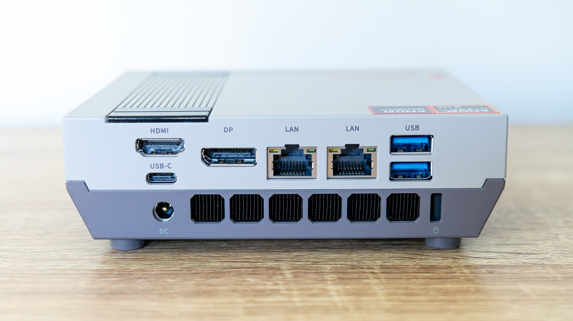 AceMagic Retro X5 Mini PC with NES style casing