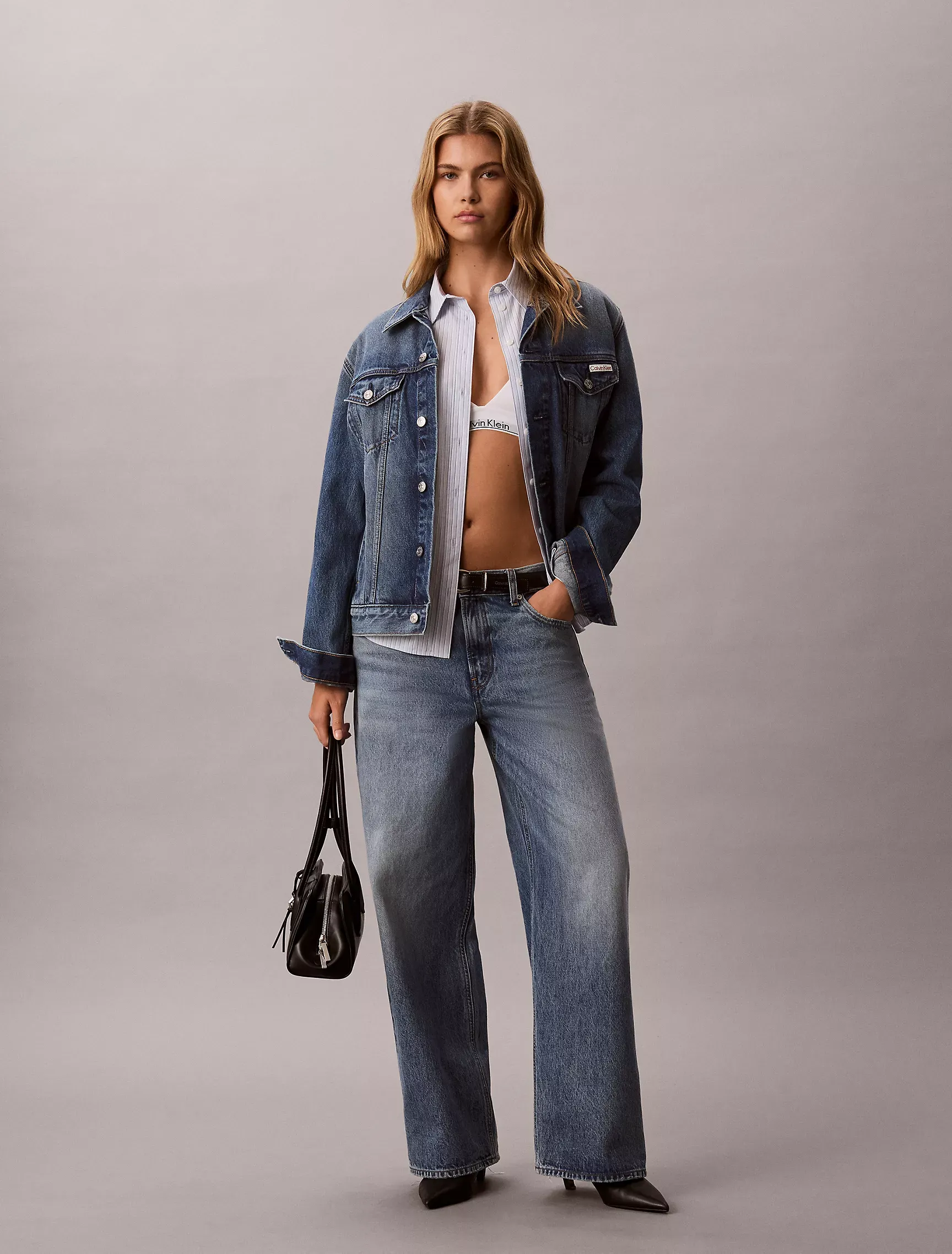 Low Rise Baggy Jeans