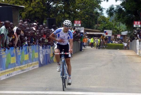 Kiel Reijnen (Team Type 1-Sanofi), 4th on stage 6, would regain the overall lead.