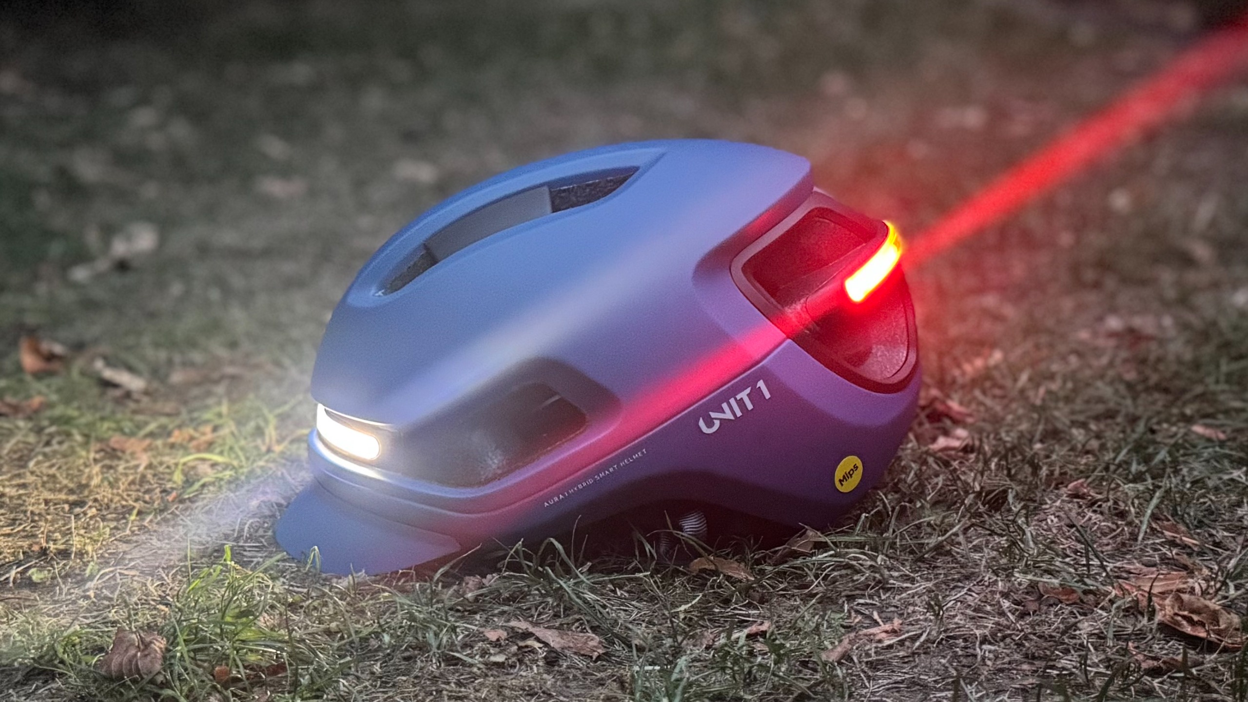 Unit 1 Aura Mips helmet review: A smart, safety-first e-bike option