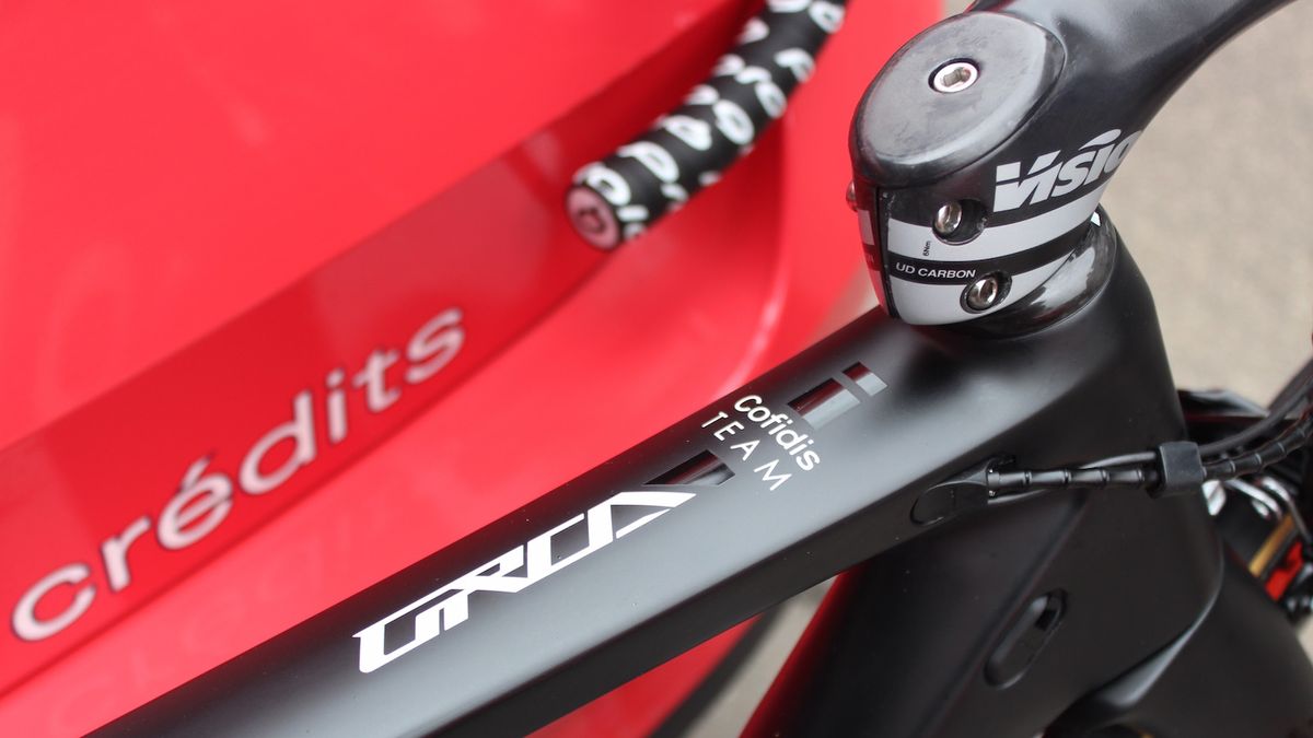 This version of the Orbea Orca was launched late last year and focusses on stiffness and weight savings rather than aerodynamic ability