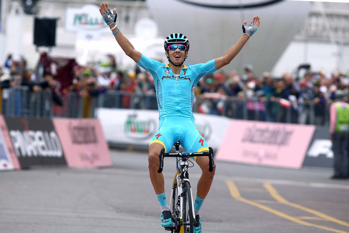 Diego Rosa (Astana) wins 2015 Milan-Turino