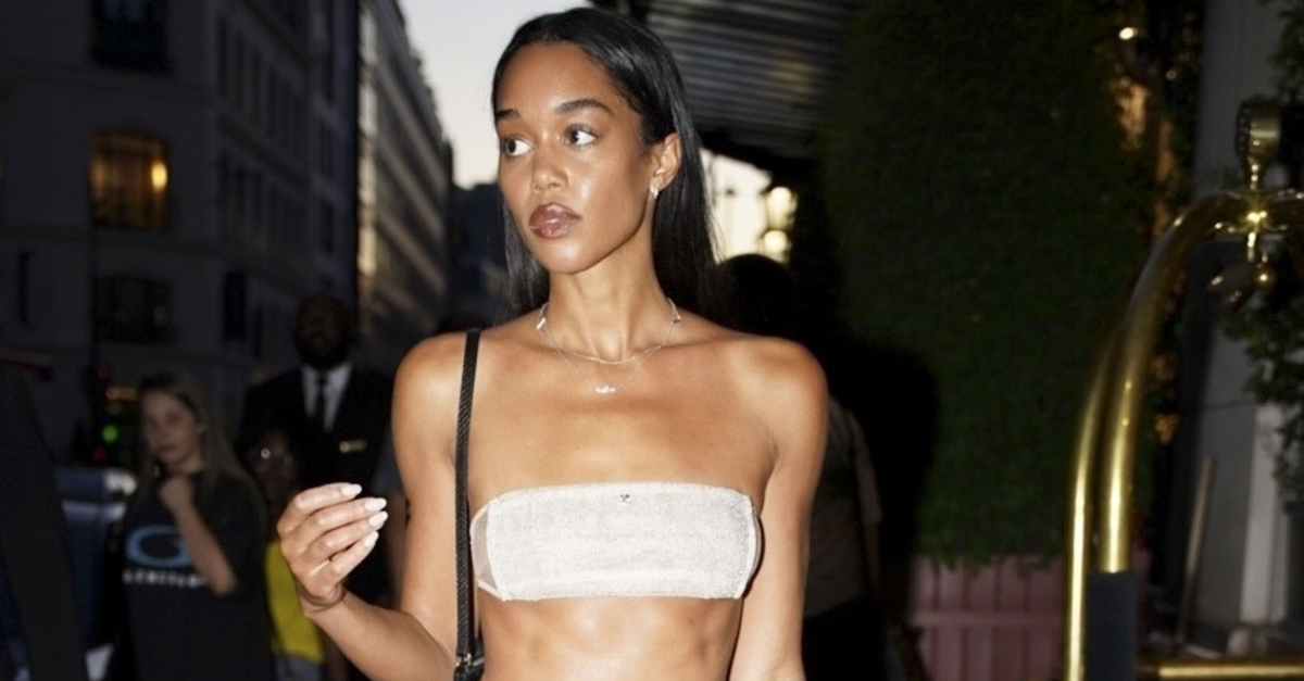 The Awkward Knee-Length Midi Skirt Has Become One of Summer 2025’s Biggest Trends