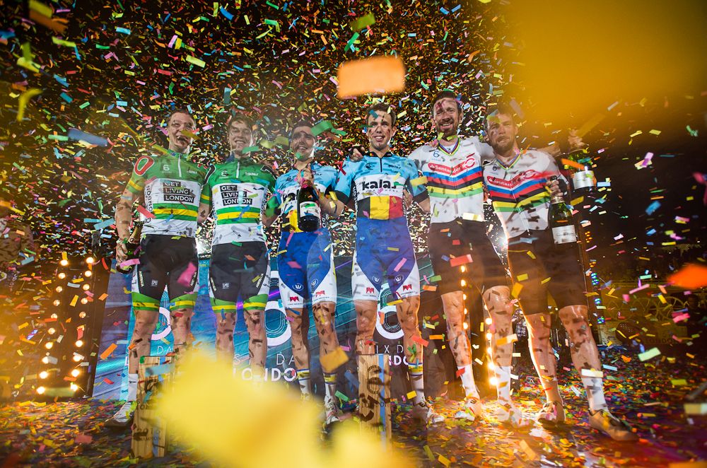 Meyer, Scotson, De Ketele, De Pauw, Wiggins and Cavendish on the 2016 Six Day London final podium