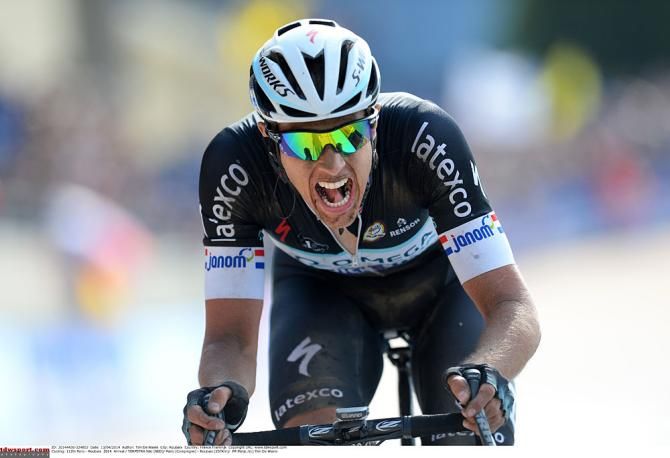 Niki Terpstra (Omega Pharma Quick Step) giving it his all