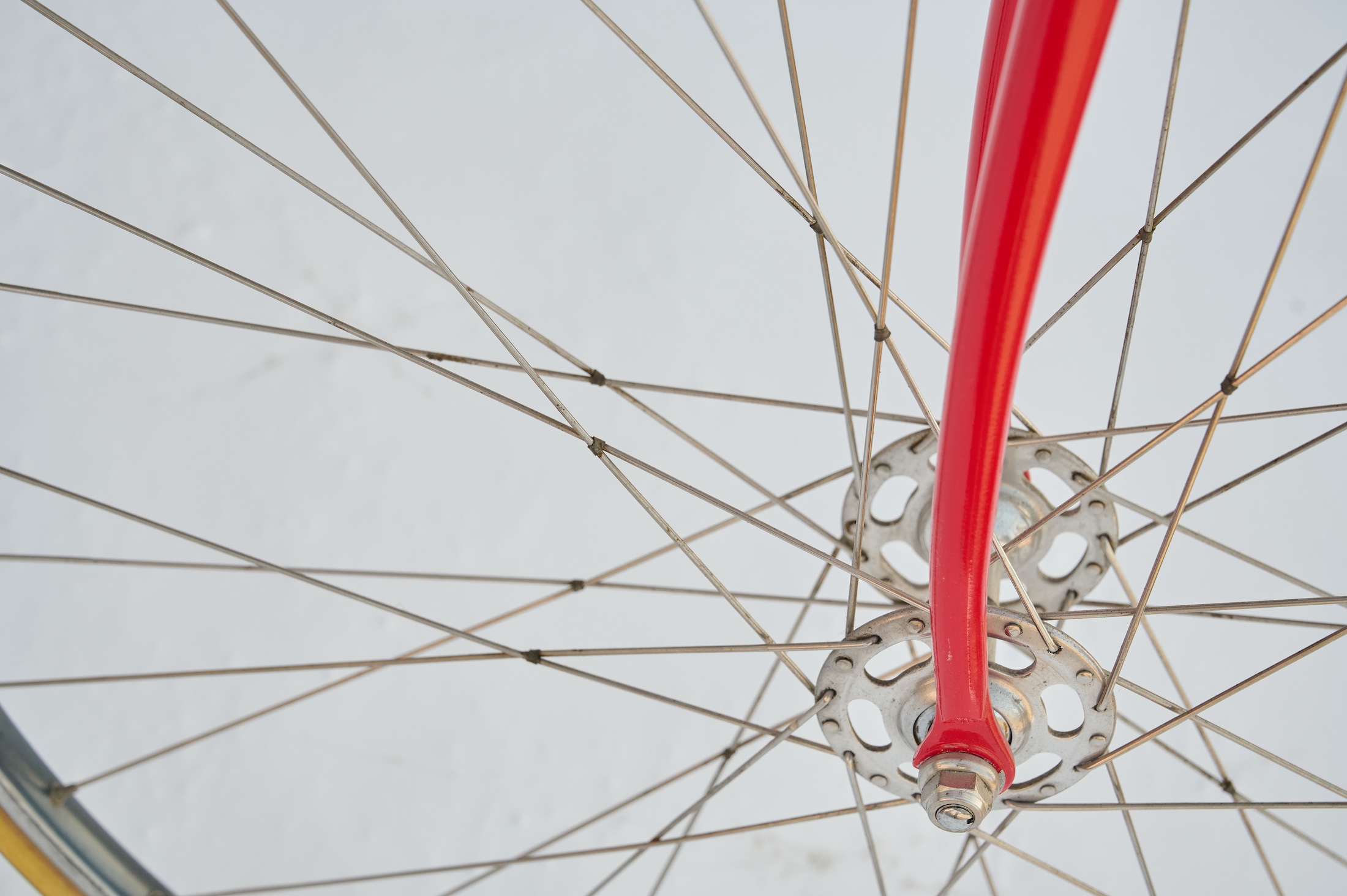 Tied and soldered spokes