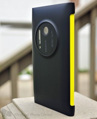 AT&T Nokia Lumia 1020 Wireless backplate
