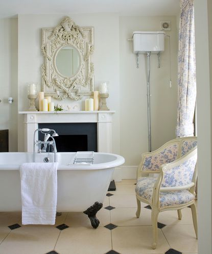 Clever and affordable ideas to make your bathroom look more expensive ...